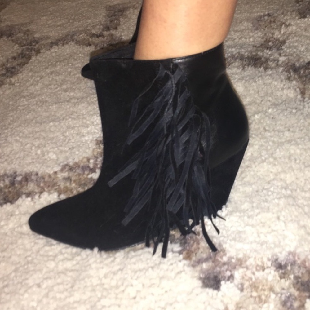 Fringe wedges